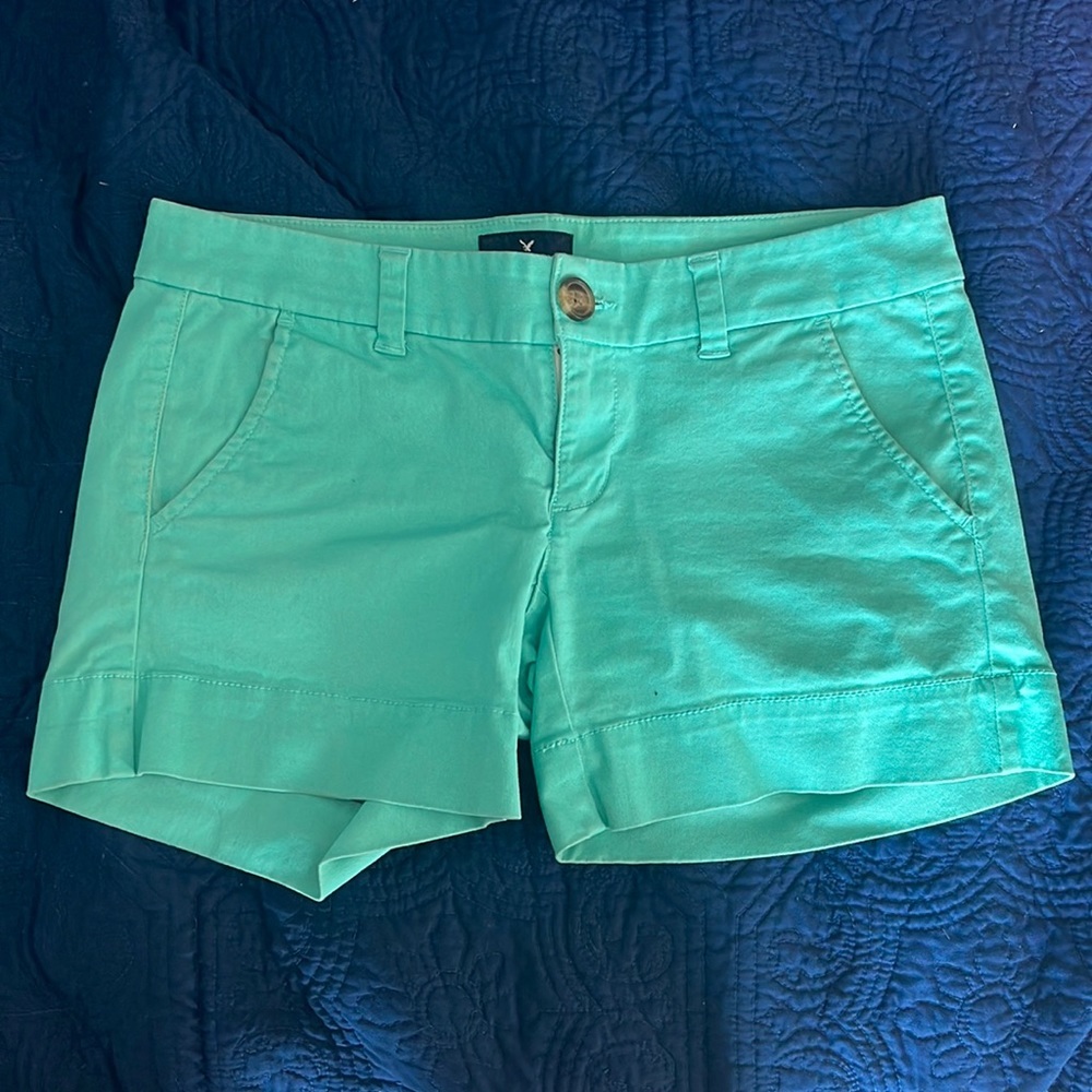 American eagle midi shorts w stretch